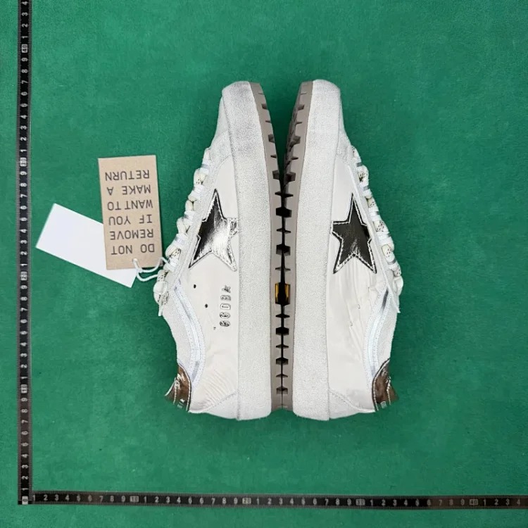 (Customized models are shipped within 3-7 days) Round toe lace-up thin-soled shoes TT4
