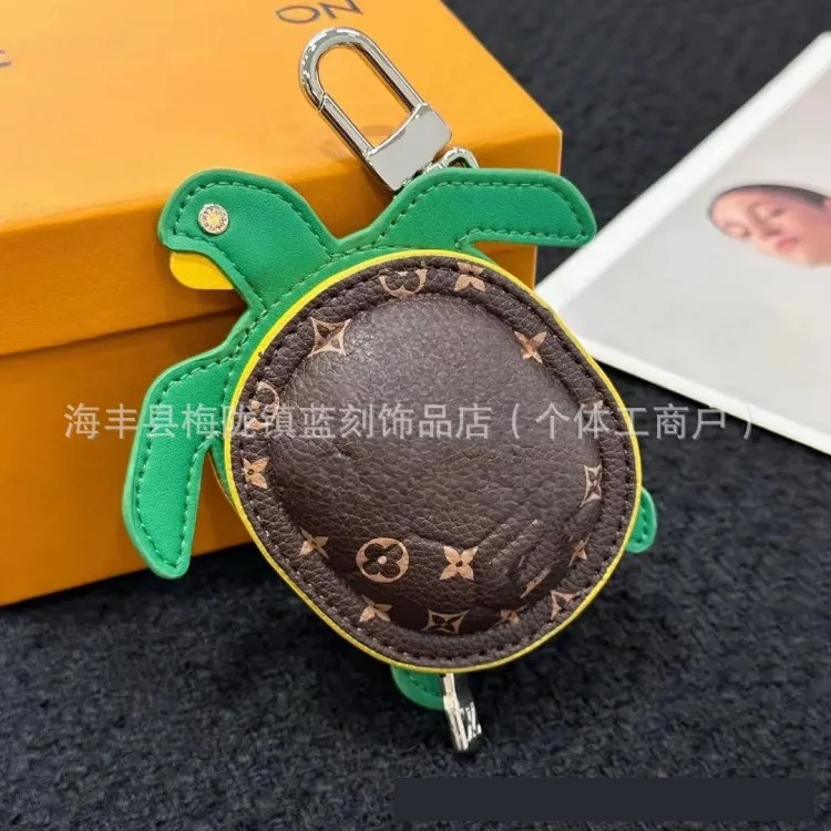 Small crab bag pendant new wireless bluetooth headphone bag keychain lipstick coin purse car pendant