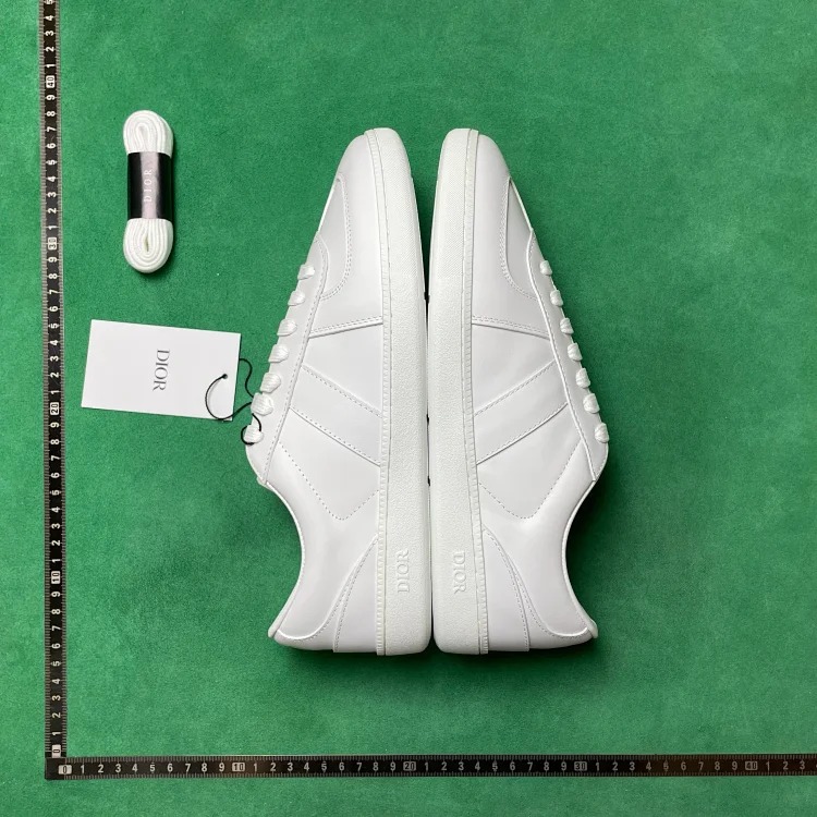 TD8 cow leather round toe lace-up low-top sneakers image 3