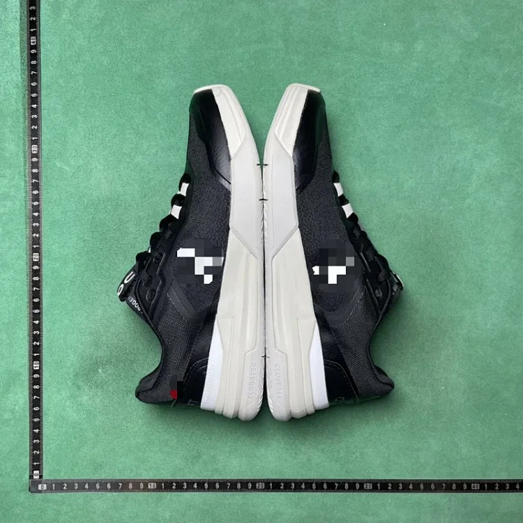Comfortable, durable and wear-resistant low-cut tennis shoes B2D
