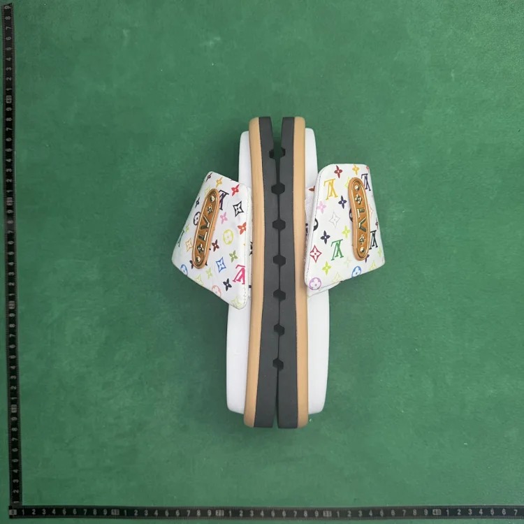 T8T leather round toe slip-ons