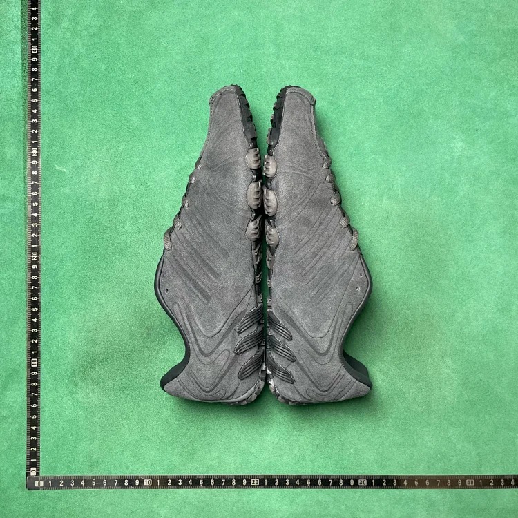 Comfortable, soft and wear-resistant low-cut lifestyle shoes B3D