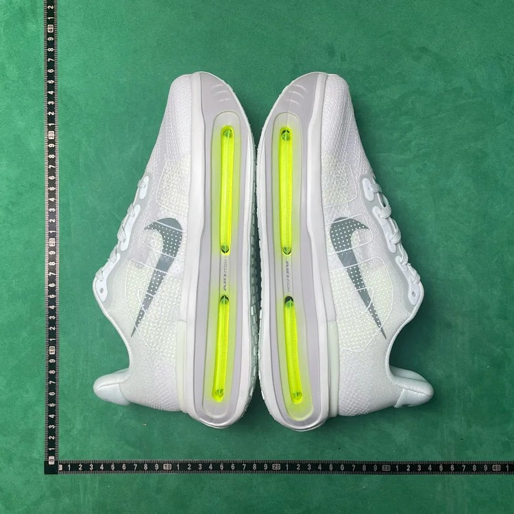 Comfortable fit, wear-resistant, breathable and lightweight running shoes B5D image 4