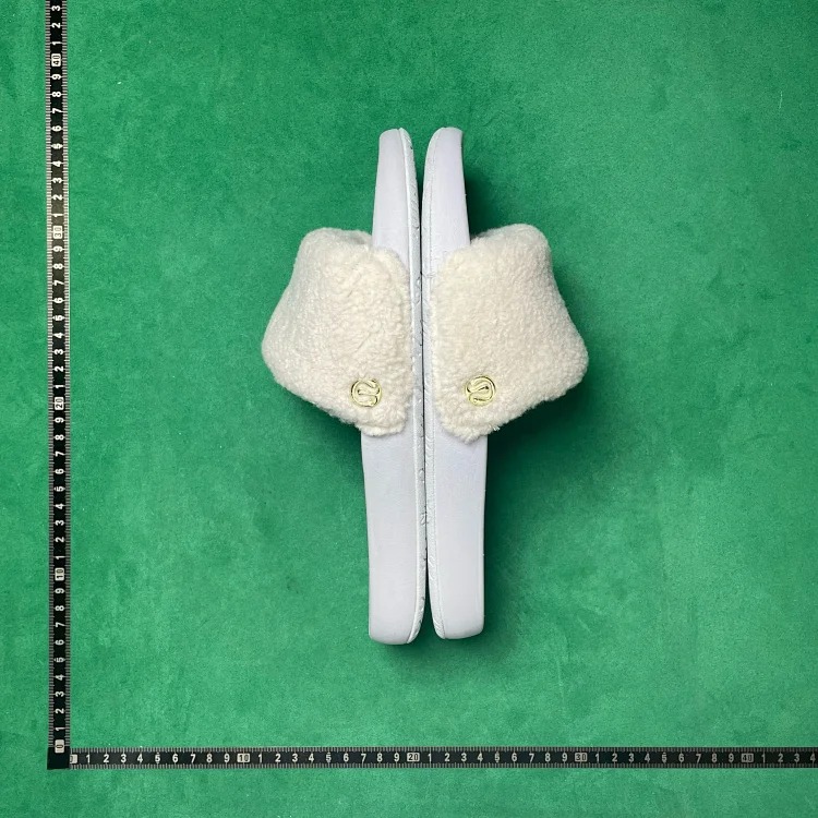 Lightweight and comfortable slippers 9BD image 4