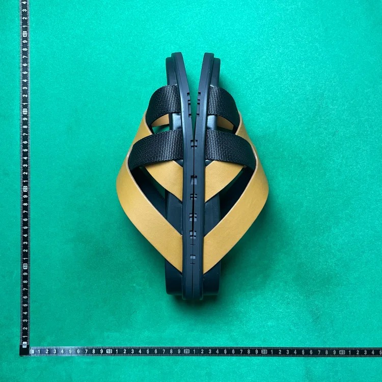 Open toe flip flops B8D image 5