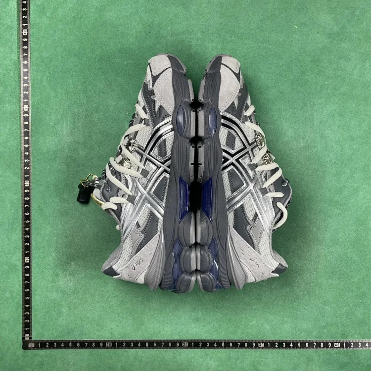 B5D comfortable low-top running shoes