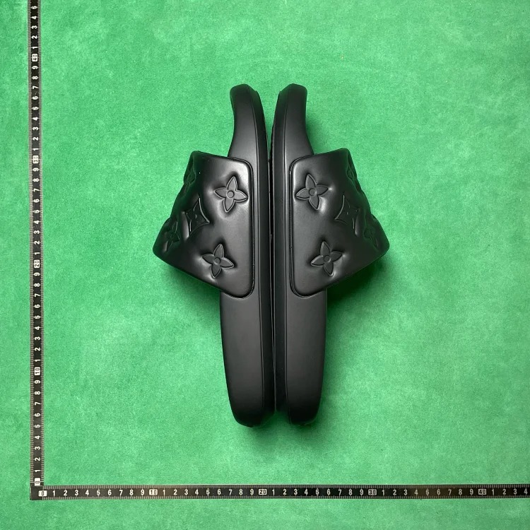 B4D comfortable and simple slippers image 2