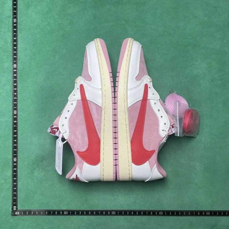T7D comfortable and simple non-slip wear-resistant low-top retro basketball shoes