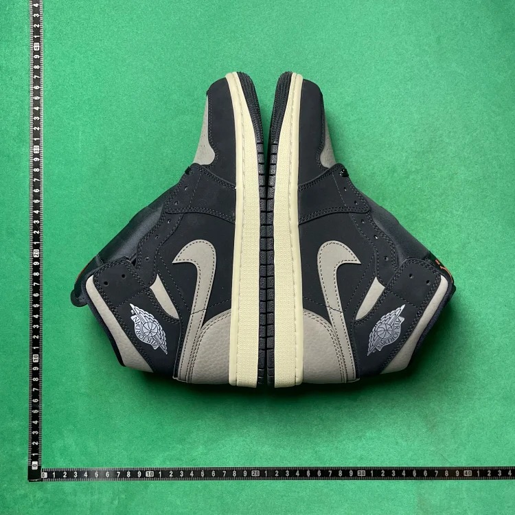 DT comfortable round toe mid-top retro basketball shoes GD1 image 6
