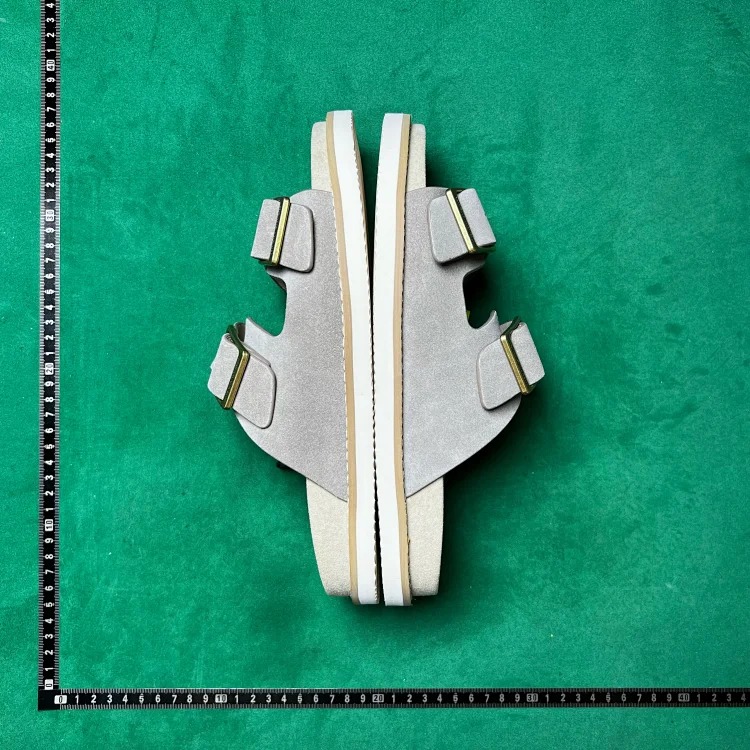 Comfortable and simple slippers B8D image 4