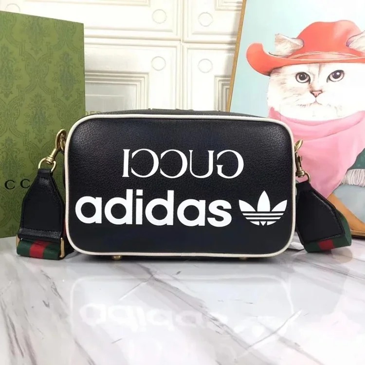 New Fashion Textured Pattern Shoulder Bag