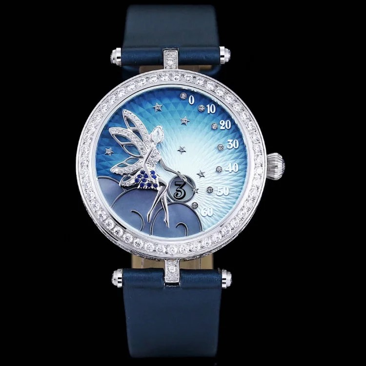 Albemarle’s new Lady Féerie watch represents the fairy and ballet dancer that symbolizes joy and hope. The classic female image is elegant and reminiscent of the charming fantasy world of th