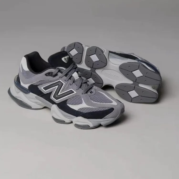 New Balance Top 9060