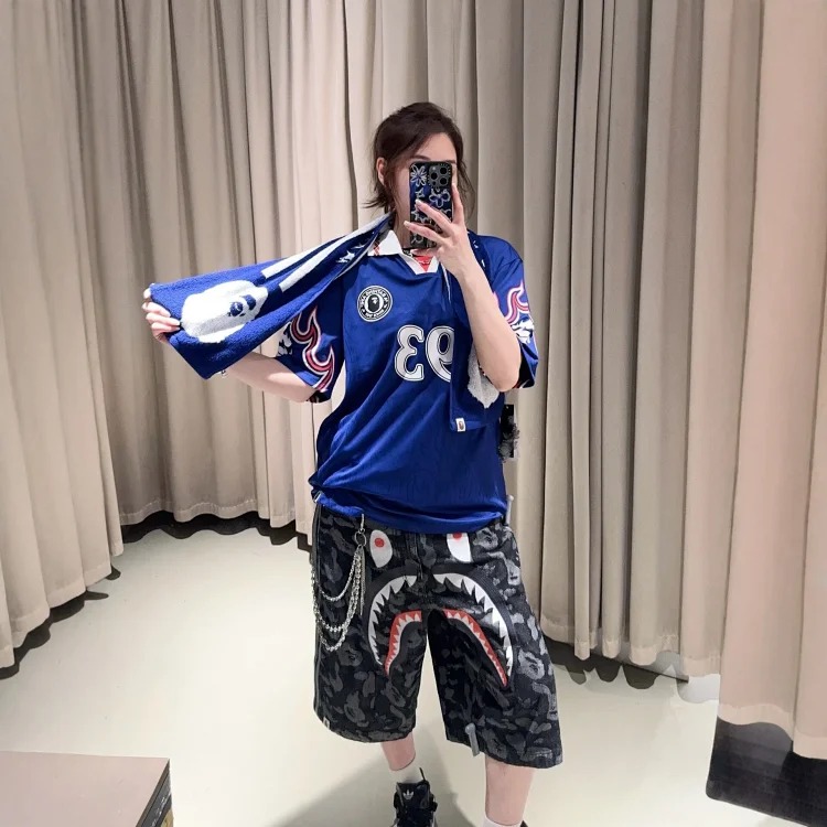 High BAPE co-branded No. 93 jersey short-sleeved T-shirt, loose V-neck sports bottoming shirt for men and women, trendy