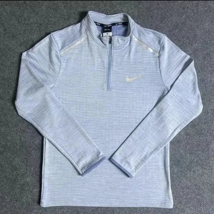 Factory new sports sui image 5
