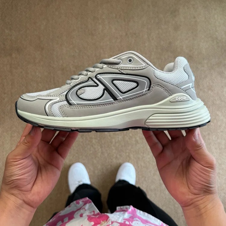 Dior E batch B30 image 6