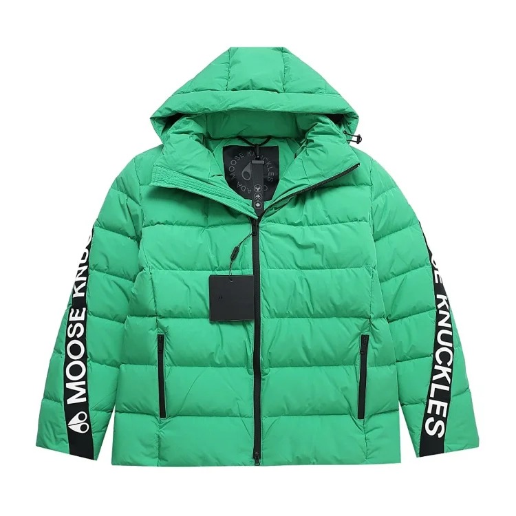 Fashionable warm outdoor down jacket