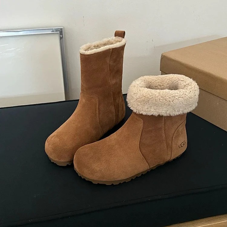 Slippers image 5