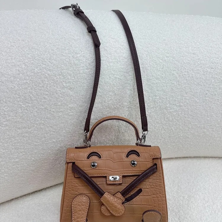 Hermes 2026 new crocodile pattern swift cowhide Millennium Doll Kelly bag mini cute one-shoulder cross-body bag image 3