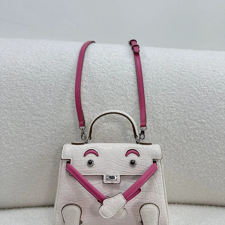 Hermes 2026 new crocodile pattern swift cowhide Millennium Doll Kelly bag mini cute one-shoulder cross-body bag image 5