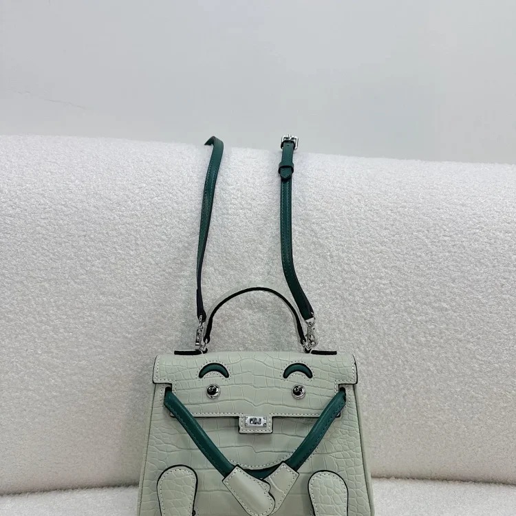 Hermes 2026 new crocodile pattern swift cowhide Millennium Doll Kelly bag mini cute one-shoulder cross-body bag image 6