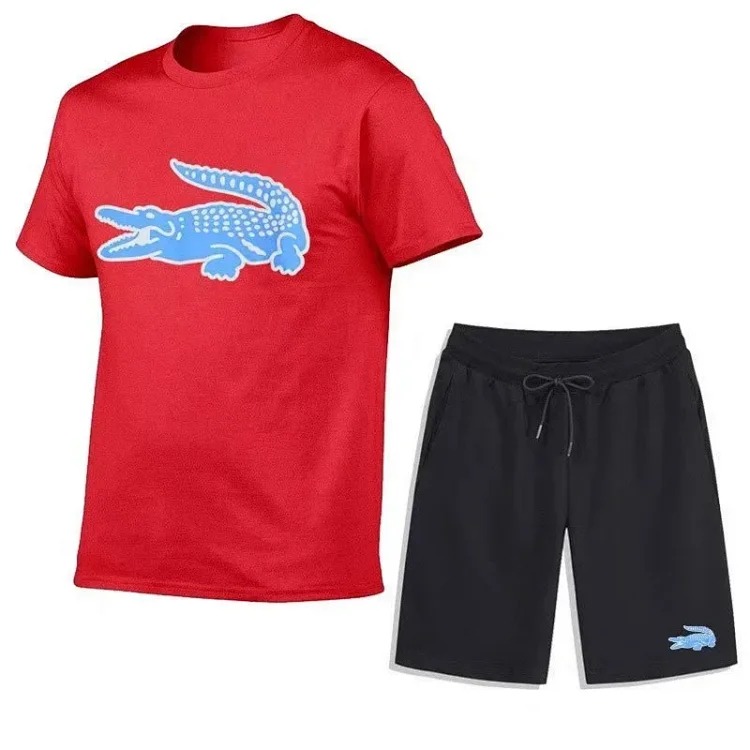 Fashionable short-sleeved shorts suit