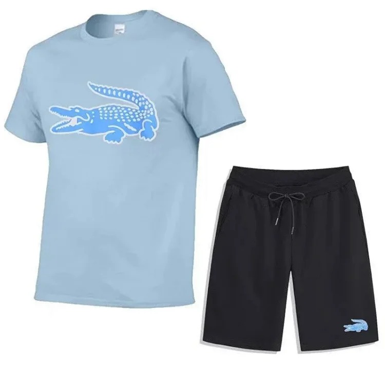 Fashionable short-sleeved shorts suit