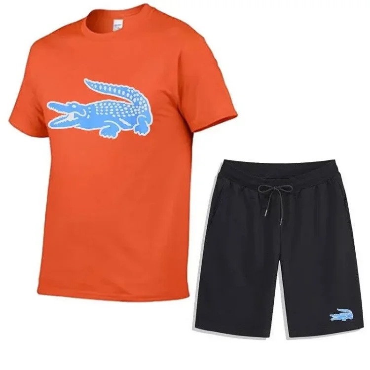 Fashionable short-sleeved shorts suit