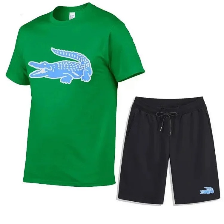 Fashionable short-sleeved shorts suit