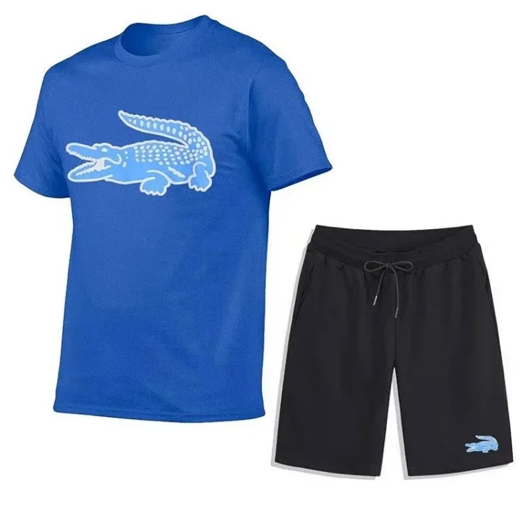 Fashionable short-sleeved shorts suit