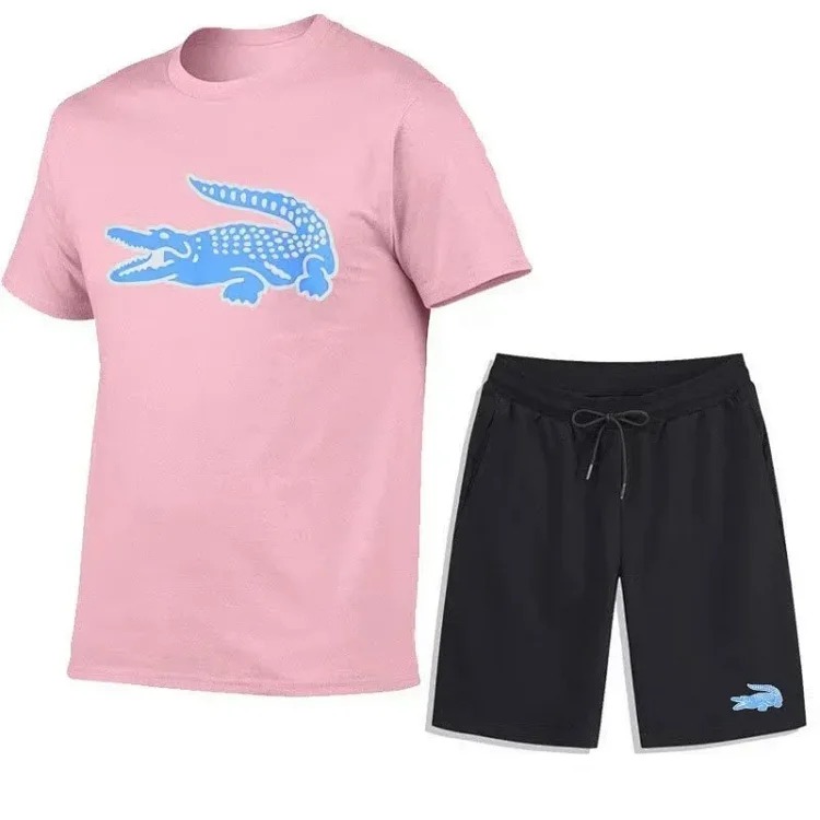 Fashionable short-sleeved shorts suit