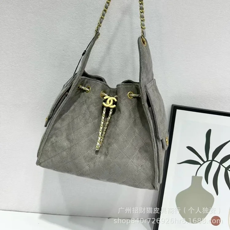 Suede coffee color label autumn and diamond hobo bag women's drawstring chain shoulder lightweight upper body underarm bag
