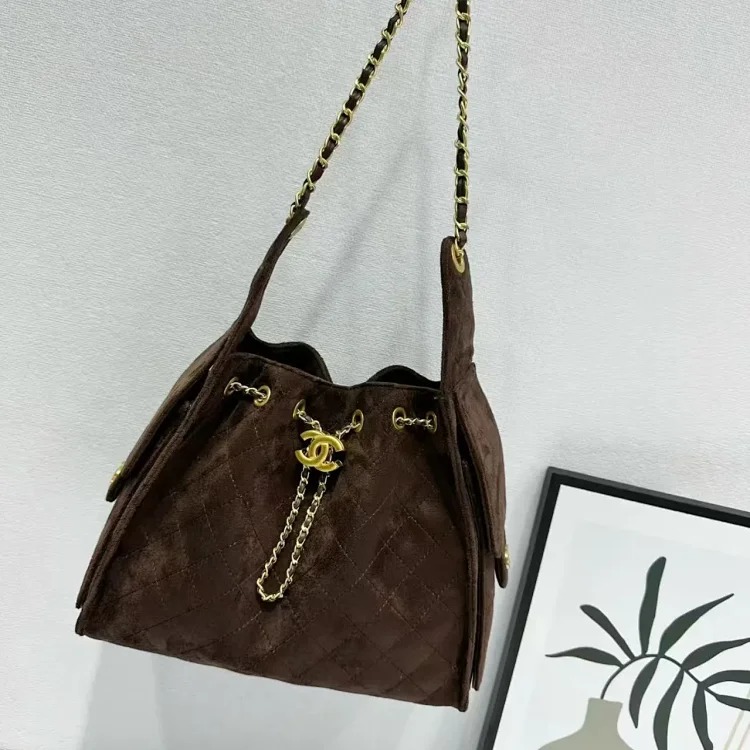 Suede coffee color label autumn and diamond hobo bag women's drawstring chain shoulder lightweight upper body underarm bag