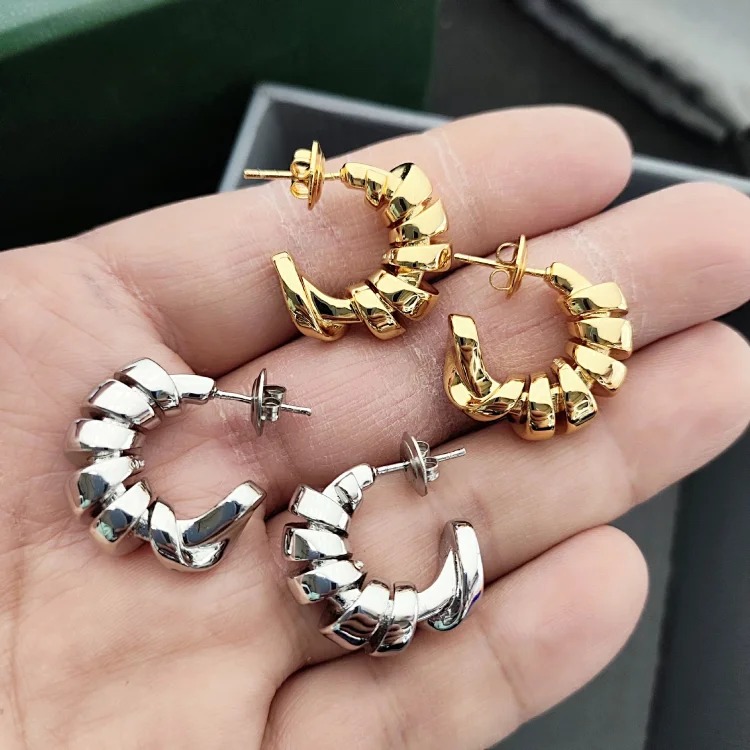 Italian style BV spring leaf wrapped hoop earrings, personalized cold style street earrings, versatile bloggers' same style earrings ins