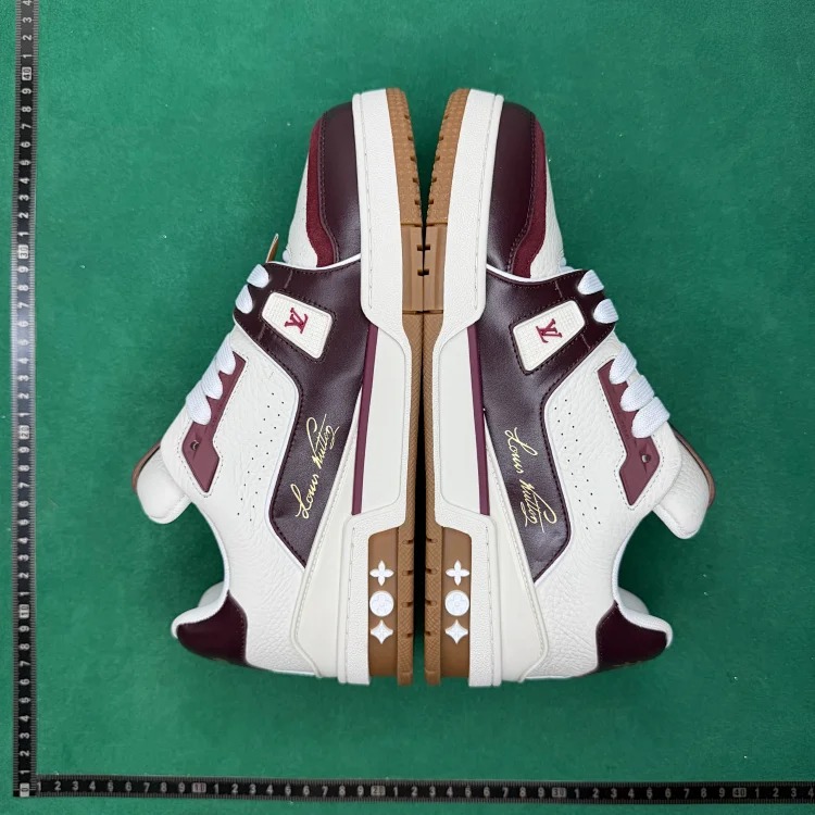 TT distressed cow leather low-top sneakers TT 3 image 2