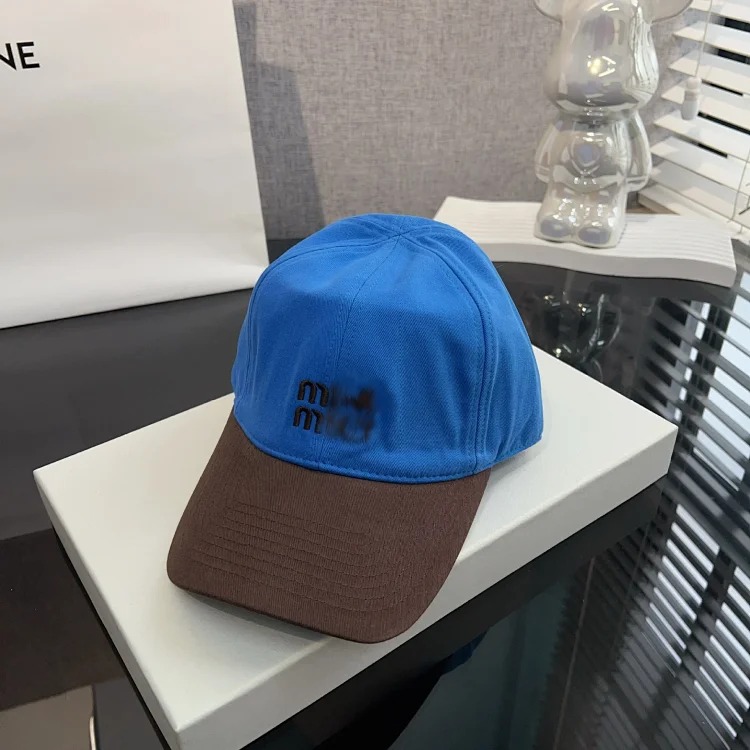 2026 New Baseball Cap Women's Summer Korean Versatile Face-Showing Small Peaked Cap Casual Sports Sunshade Hat Trendy