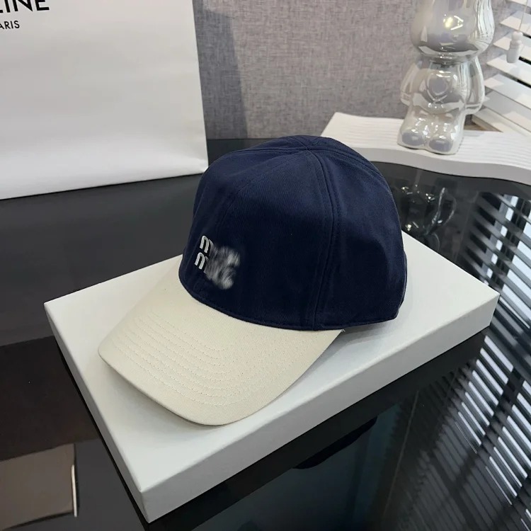 2026 New Baseball Cap Women's Summer Korean Versatile Face-Showing Small Peaked Cap Casual Sports Sunshade Hat Trendy