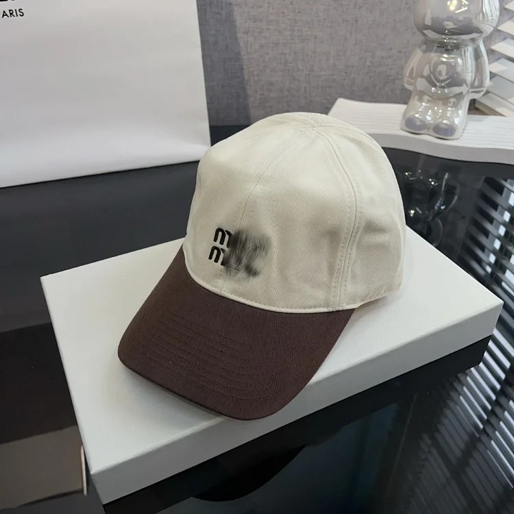 2026 New Baseball Cap Women's Summer Korean Versatile Face-Showing Small Peaked Cap Casual Sports Sunshade Hat Trendy