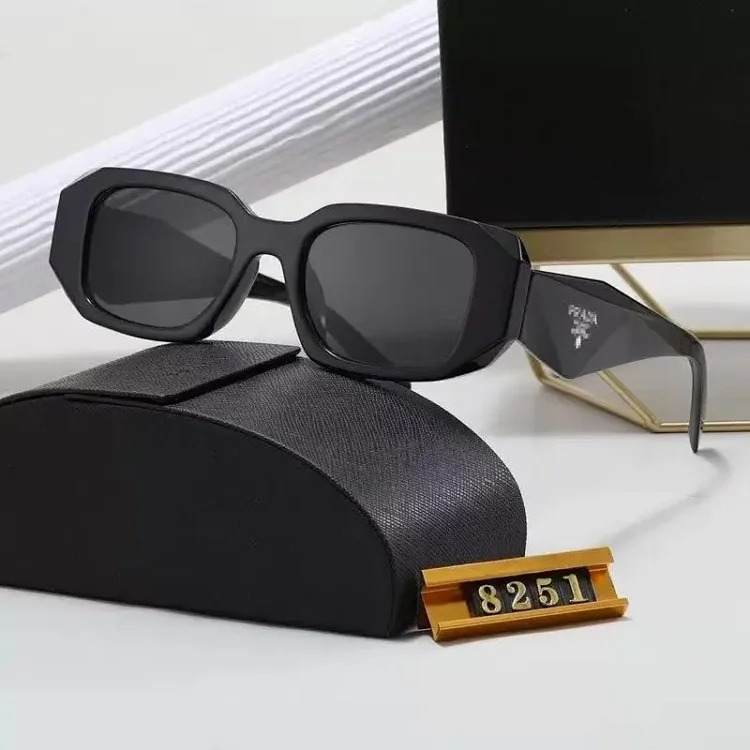 Cat-eye sunglasses with a retro and sophisticated feel