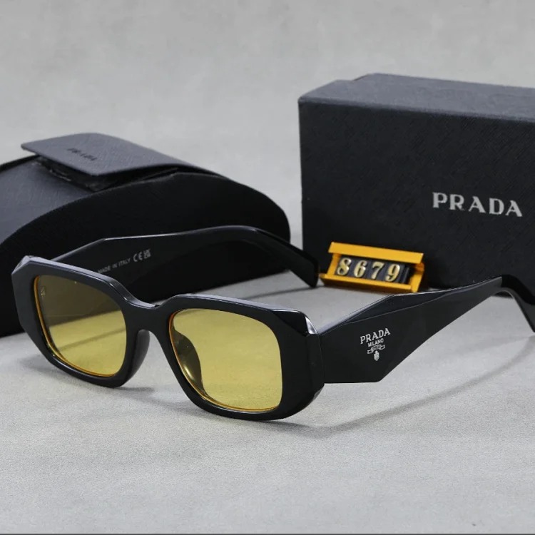Cat-eye sunglasses with a retro and sophisticated feel