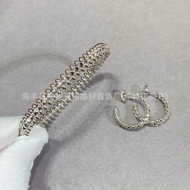 K's Classic Bullet Bracelet Thickly Plated 18k Gold Very Smart Bead Circle Bracelet Narrow Willow Nail Bracelet Wholesale