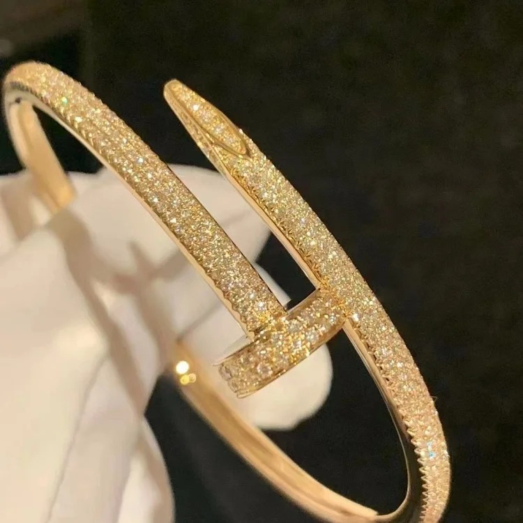 Cross-border hot style high thick gold electroplated nail full diamond bracelet Xiaohongshu live broadcast with the same style bracelet for stars