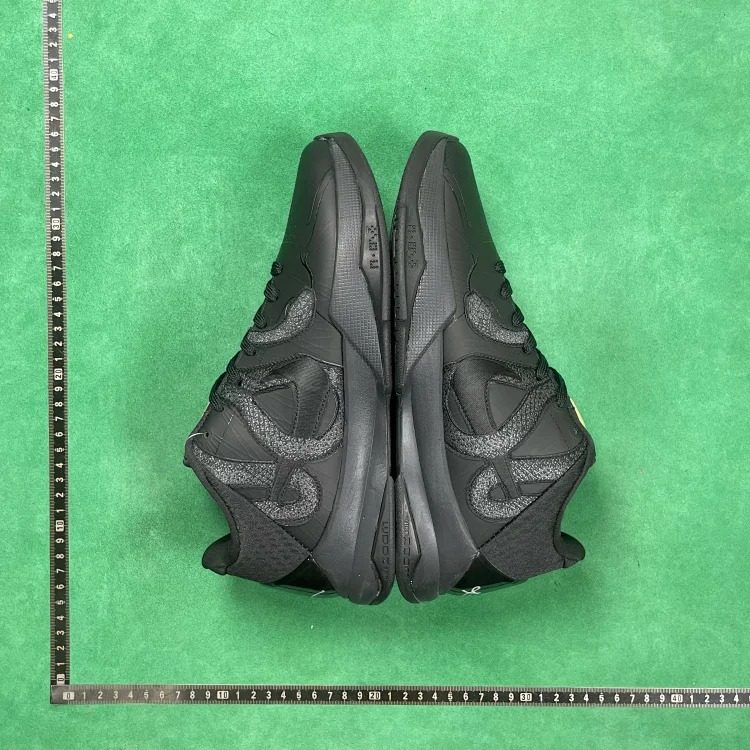 B4D shock-absorbing, non-slip and wear-resistant low-cut basketball shoes(pic4) B4D shock-absorbing, non-slip and wear-resistant low-cut basketball shoes