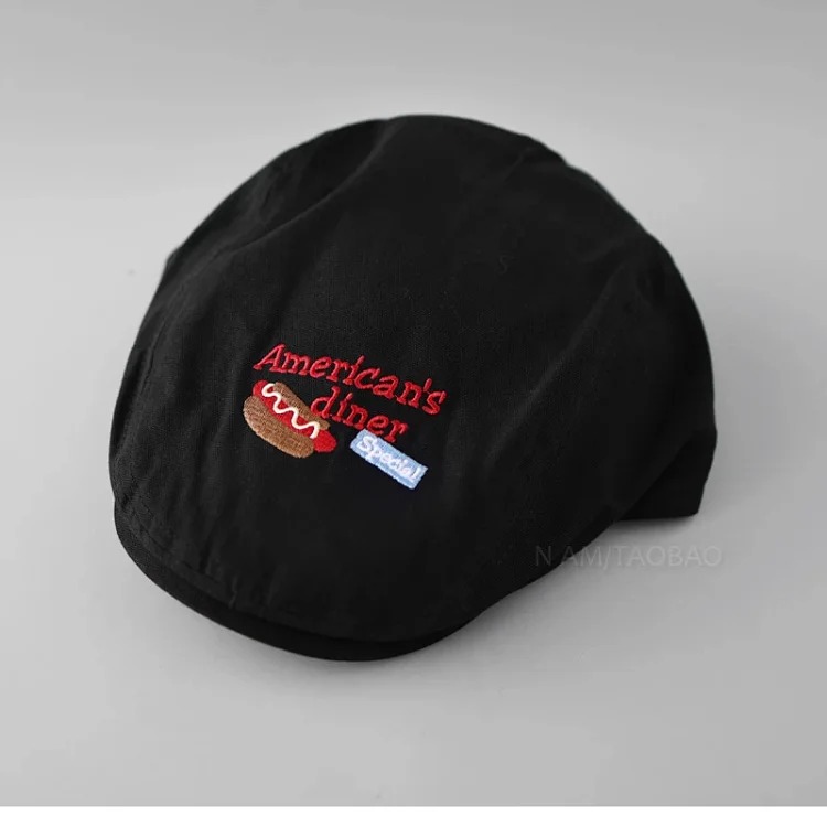 New hot dog letters embroidered forward cap for men and women, couple style, small style, casual, versatile, spring and summer style peaked cap