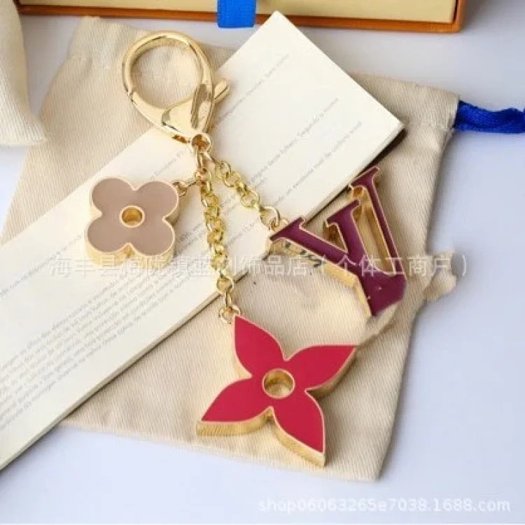 Macaron color keychain pendant, high-end light luxury pendant, bag decoration pendant, heavy industry zinc alloy