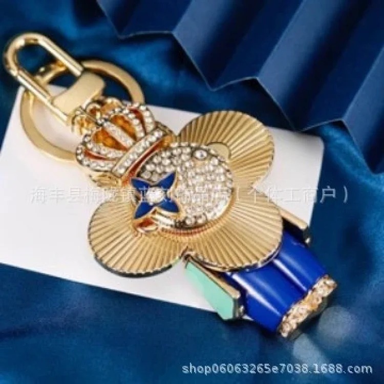 Cartoon Sunflower Keychain Leather Metal Cute Doll Versatile Wear-Resistant Fashion Trend Dropshipping