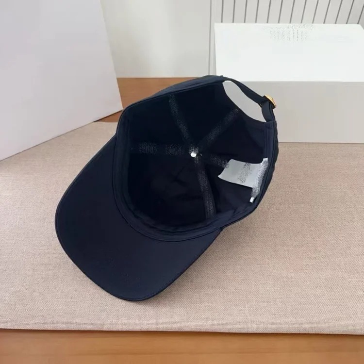 2026 Big C Three-dimensional Letter Baseball Cap Fashionable and Versatile Couple Peaked Cap Men's and Women's Sun Hat Trendy