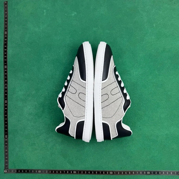 (Customized models ship in 3-7 days) TT2 calfskin round-toe lace-up low-cut sneakers image 3