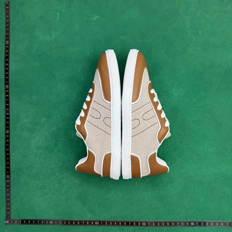 (Customized models ship in 3-7 days) TT2 calfskin round-toe lace-up low-cut sneakers image 4