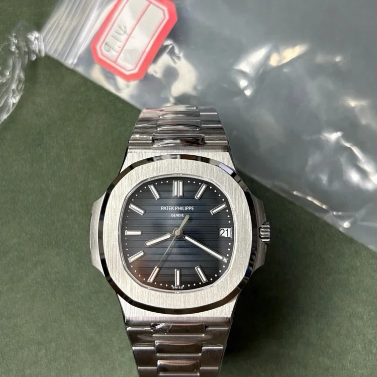 Patek Philippe BBF Nautilus 5711A
